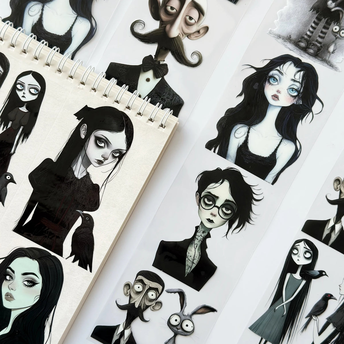 Gotik Aile Evcil Hayvanı Kaseti – Karanlık Estetik Karakterler, Tim Burton Tarzı Sanat, Ürkütücü Sevimli Cadılar Bayramı Kaseti, Vergi Dahil – SRP163